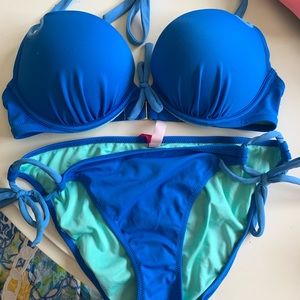 Victoria’s Secret bombshell bikini 34b medium
